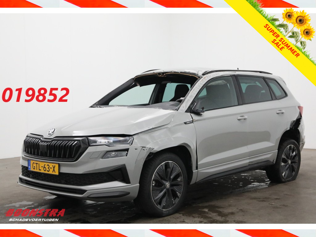 Škoda Karoq 1.5 TSI DSG Sportline Matrix ACC Virtual SHZ Camera