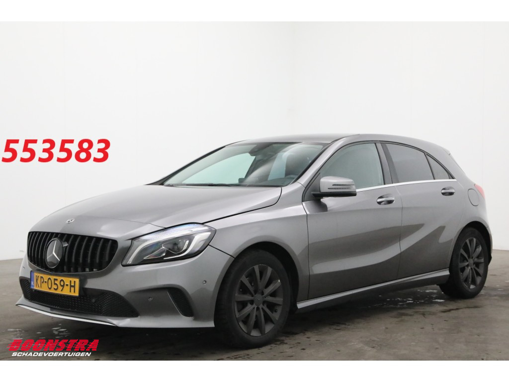Mercedes-Benz A-Klasse 180 7G-Tronic LED Navi Airco Cruise PDC SHZ