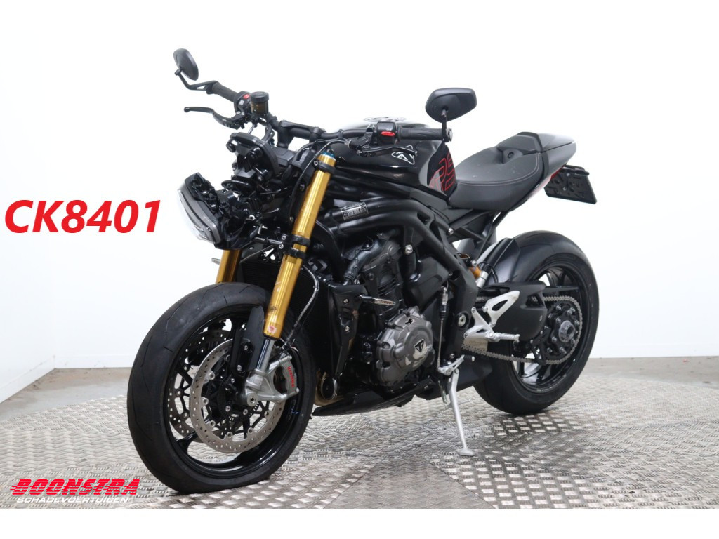 Triumph  Speed Triple 1200 RS Akrapovic LED Cruise 120 km!!