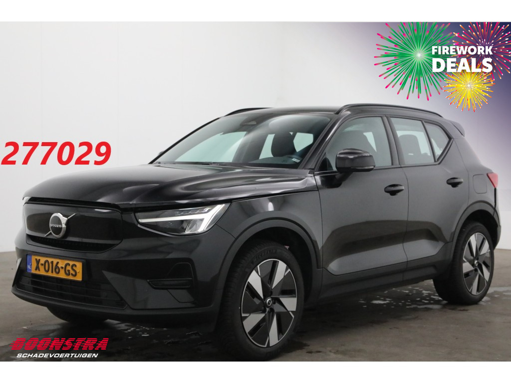 Volvo XC40 Single Motor Extened Range Core 82 kWh LED ACC Navi Camera LRHZ
