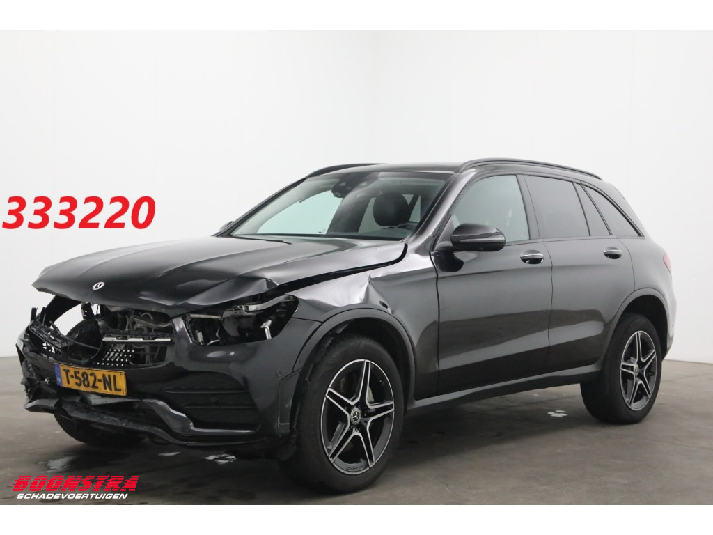 Mercedes-Benz GLC 300de 4MATIC AMG LED ACC Pano 360° SHZ AHK