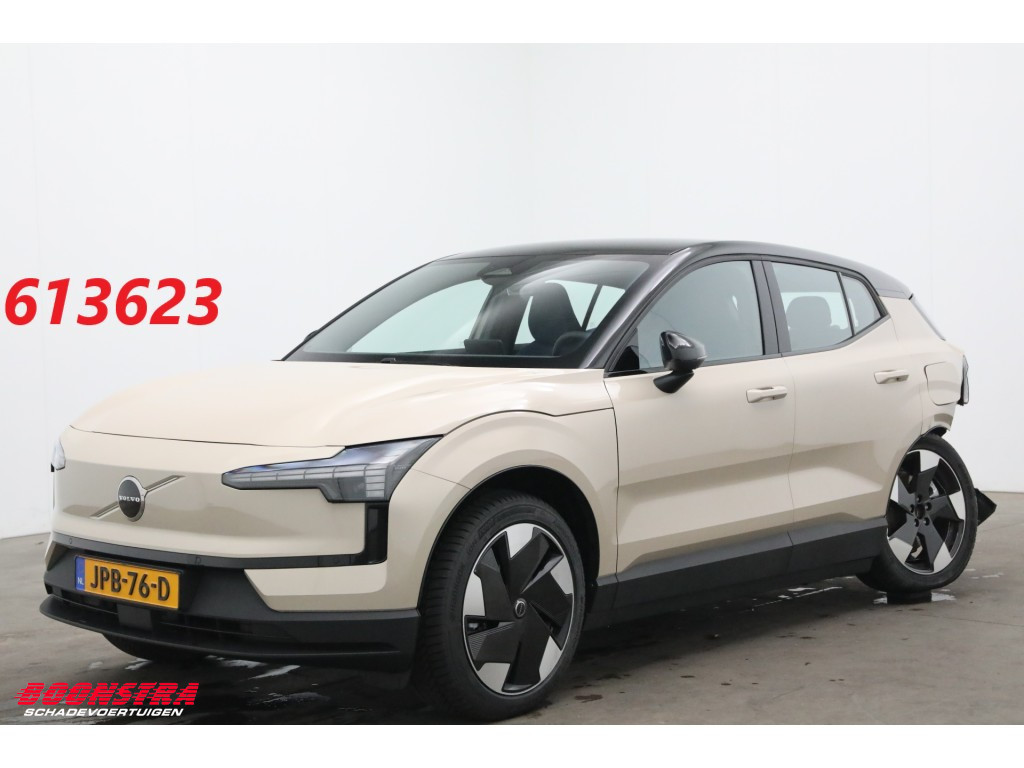 Volvo EX30 Single Motor Extended Range Plus 69 kWh LED ACC H/K Camera LRHZ