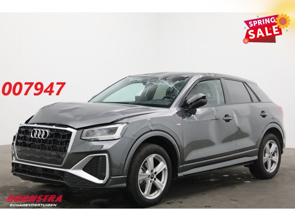 Audi Q2 35 TFSI Aut. S Edition LED Leder Apple/Android Cruise Camera SHZ 997 km!!