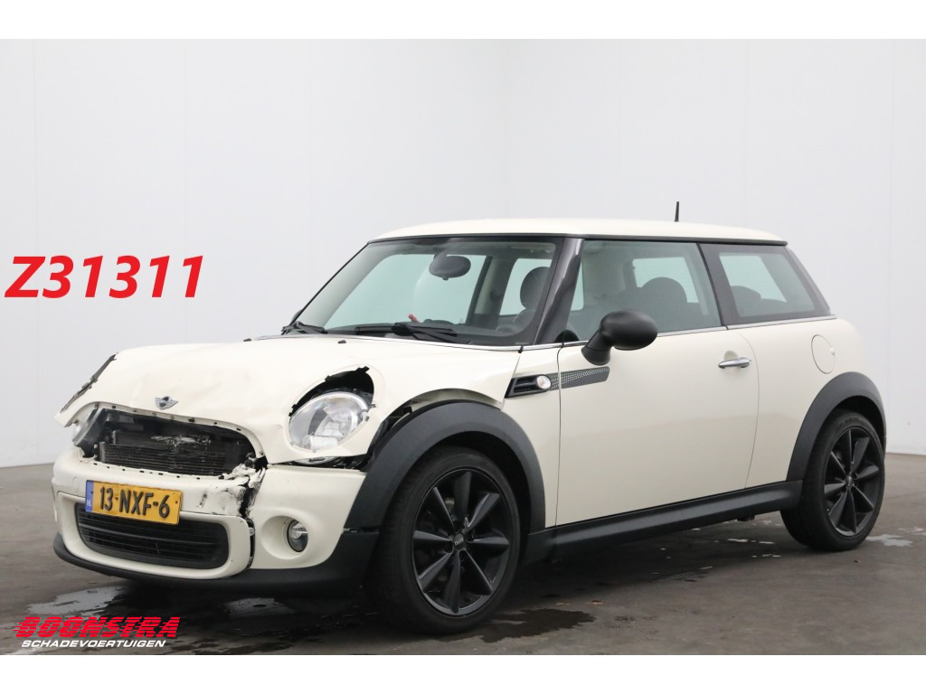MINI Mini 1.6 One MINIMALIST Business Line Navi Clima Cruise 109.776 km!