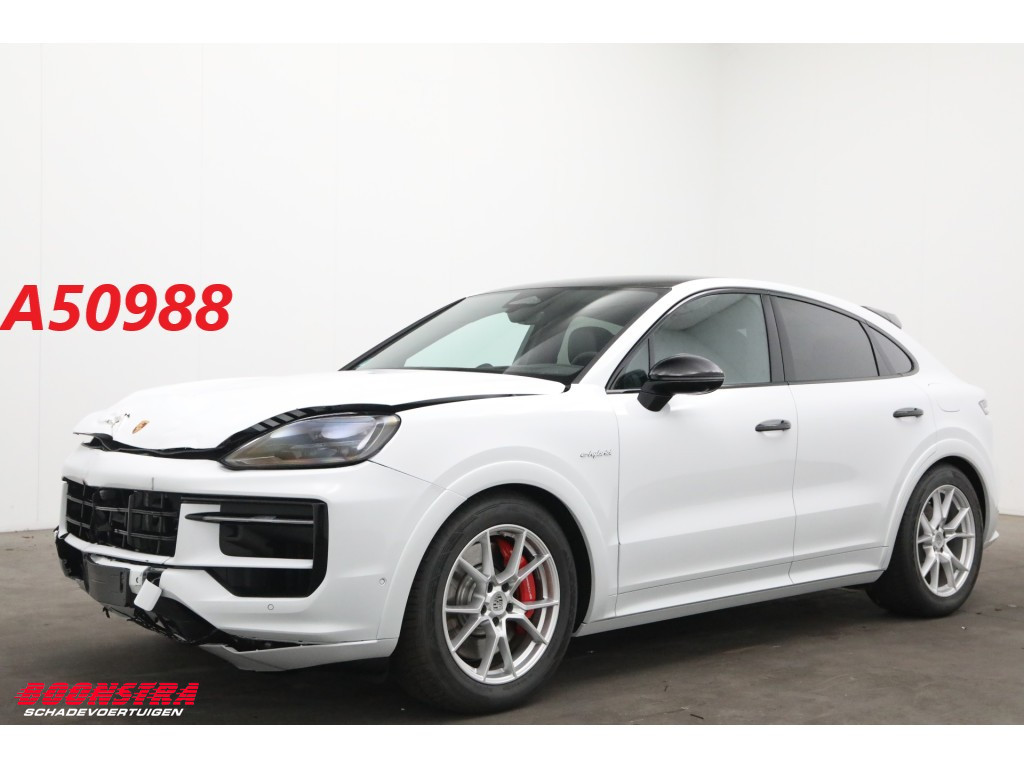 Porsche Cayenne Coupé 3.0 S E-Hybrid Black Ed. Sport Chrono PDLS+ PASM Burmester 360° 345 km!
