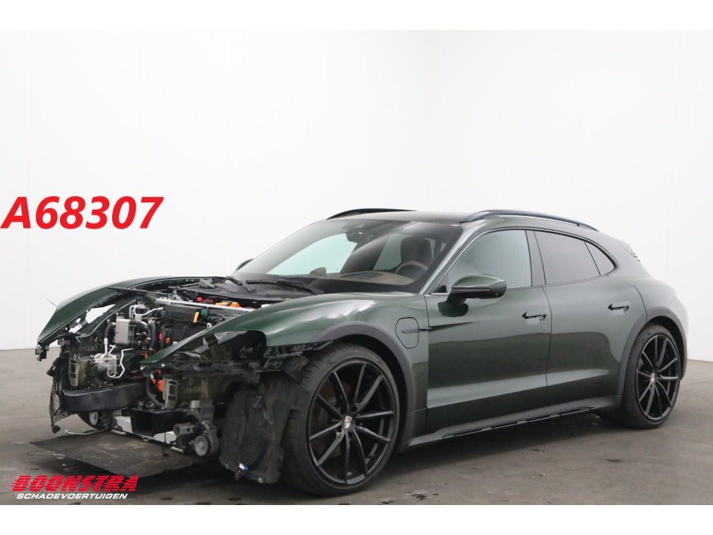 Porsche Taycan Cross Turismo 4S 105 kWh Teilediebstahl Pano HUD Sport Chrono PASM PDLS+ Bose 360°