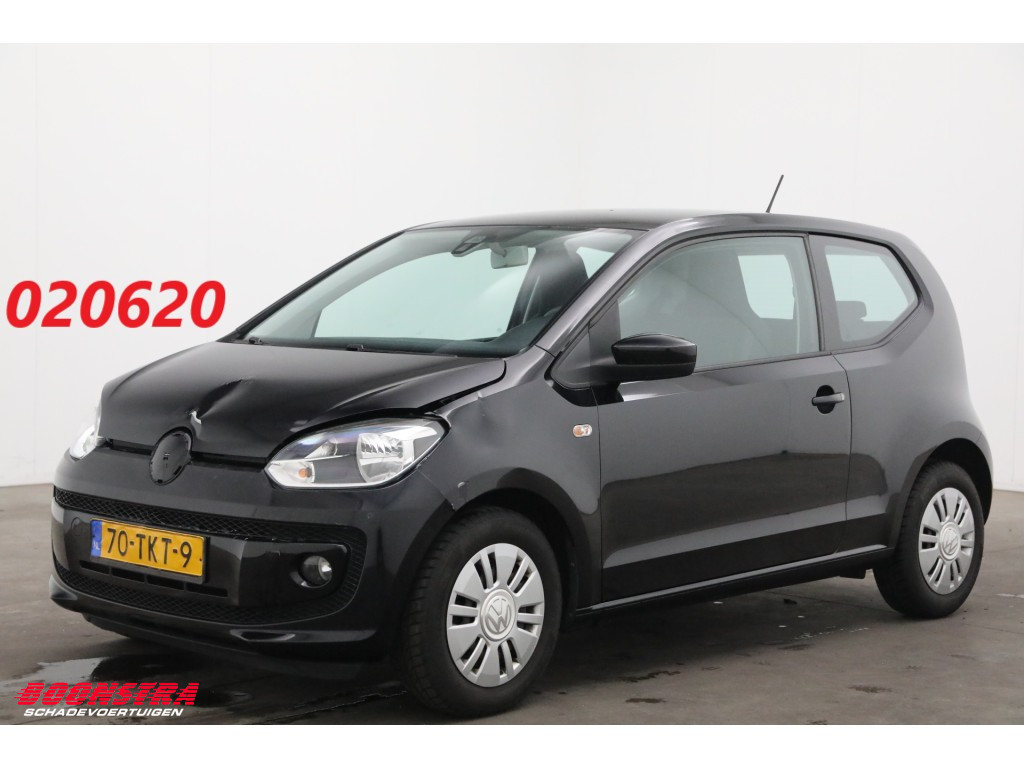 Volkswagen up! 1.0 move up! Cruise SHZ PDC 135.530 km!