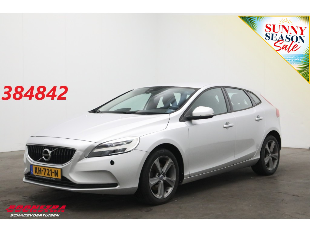 Volvo V40 2.0 T3 Momentum Navi Cruise SHZ PDC LMV