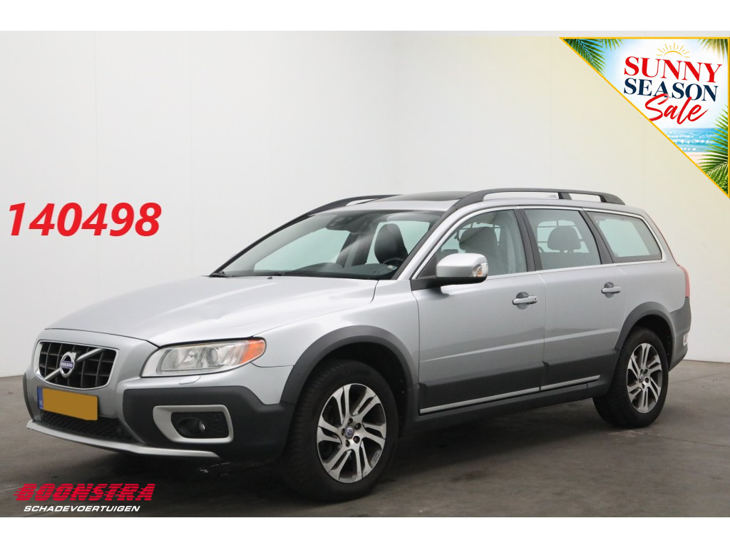 Volvo XC70 2.0 D3 5-Cyl. Aut. Summum Schuifdak Leder Memory Navi Cruise Camera SHZ AHK