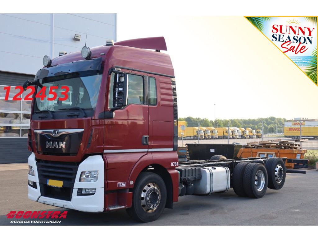 MAN  TGX 27.460 6X2 Euro 6 84.212 km!