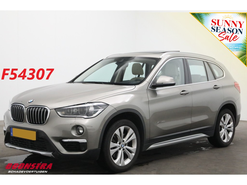 BMW X1 xDrive20i AUT Centennial HE Pano ACC Navi Clima Camera PDC