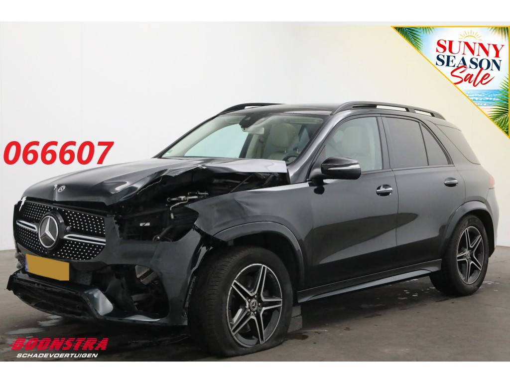 Mercedes-Benz GLE 400 d 4MATIC AMG HUD Pano Memory Leder 360° PDC AHK