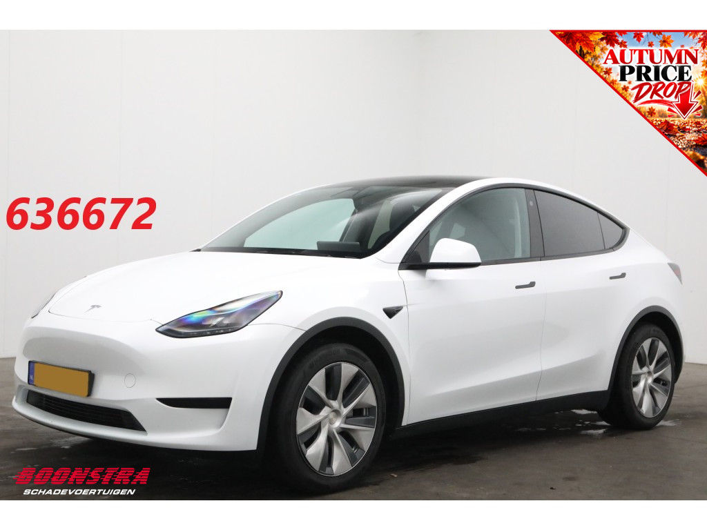 Tesla Model Y RWD 58 kWh Fahrbar Pano 360° LrHZ ACC LED 57.672km!!