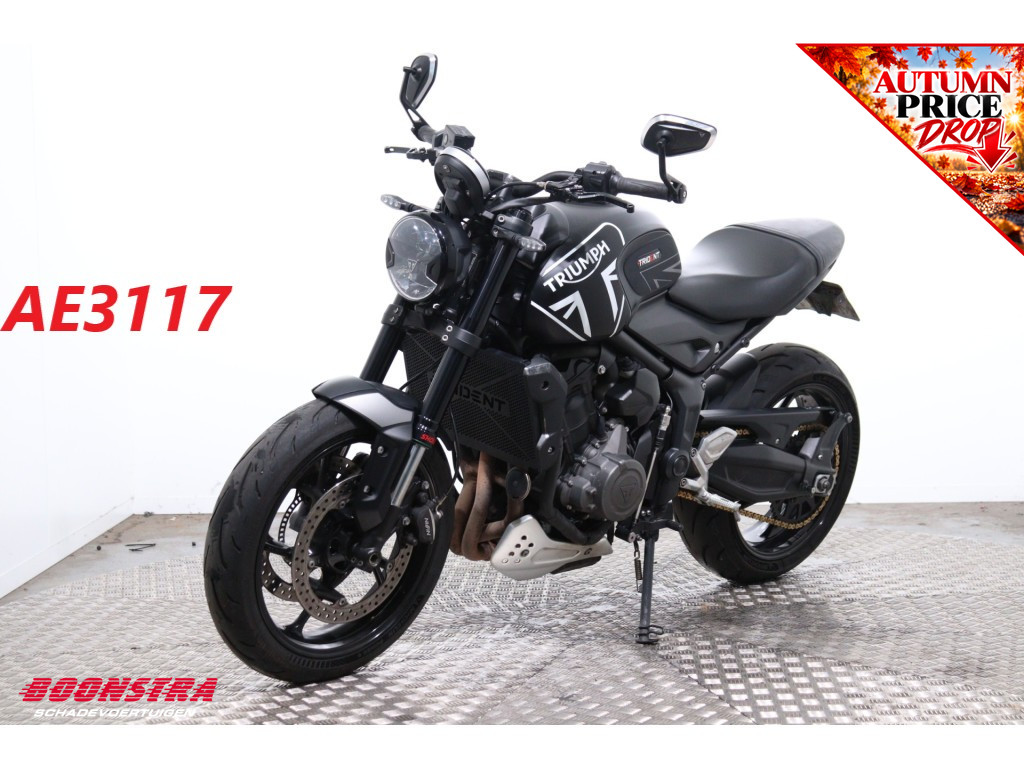 Triumph  Trident 660 ABS SC Project Heizgriffe