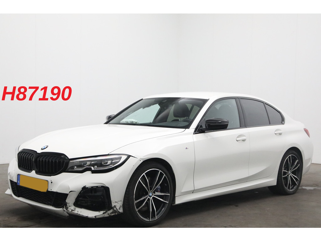 BMW 3-serie 320i HE-Edition M Sport Aut. SHZ LED Clima PDC Cruise Leder