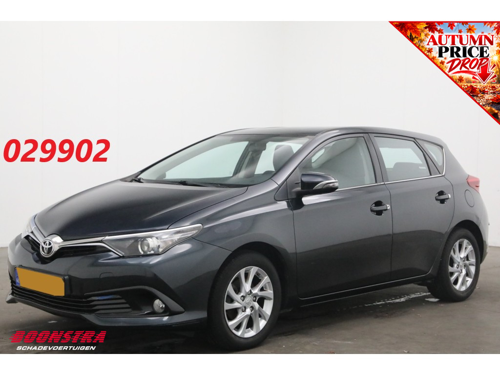 Toyota Auris 1.3 Aspiration Cruise Navi Camera Bluetooth Clima