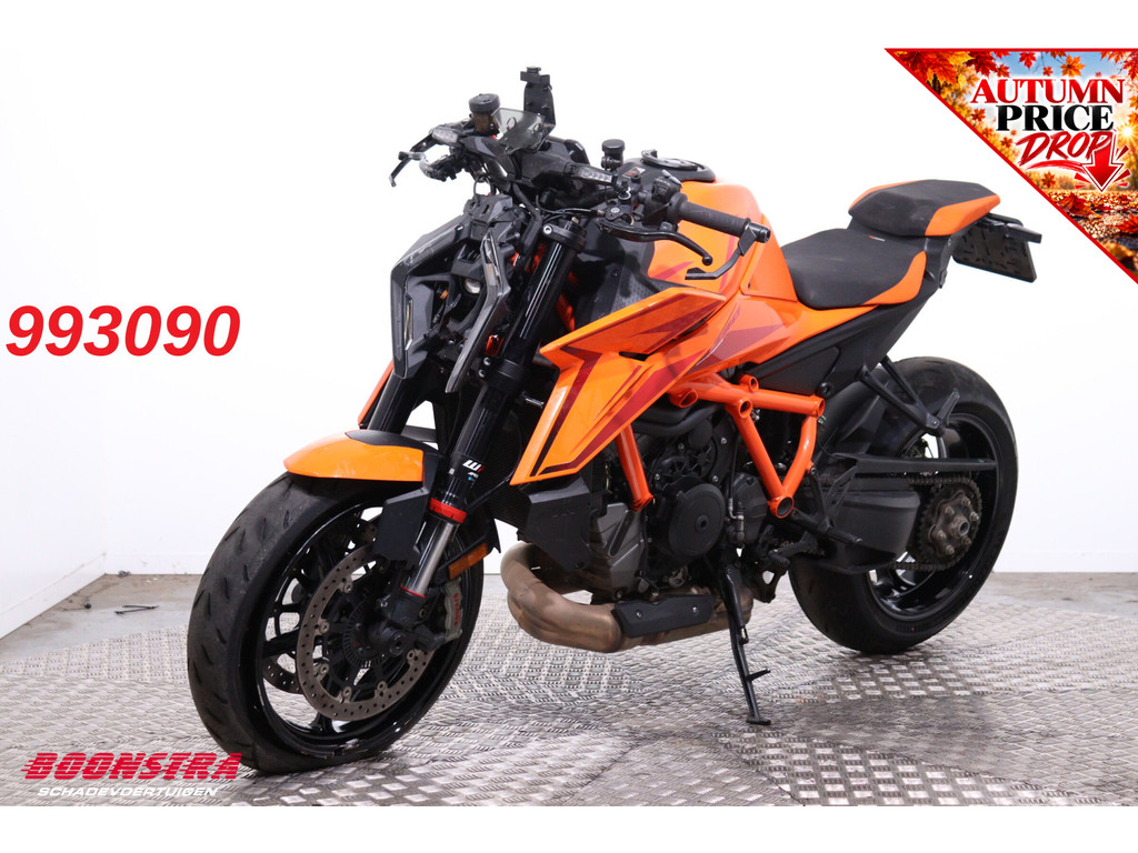 KTM  1390 SuperDuke R ABS LED Remus Cruise Heizgriffe
