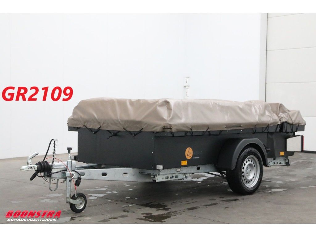 Aart Kok  Livingstone River Lodge Game Drive Vouwwagen BY 2024